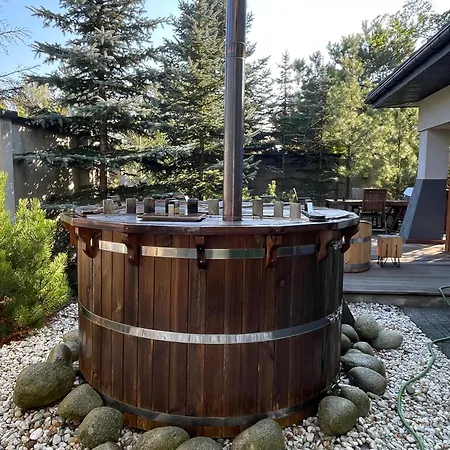Jura Sokolnica Villa *
